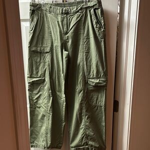 Woman’s  Green Cargo Pants